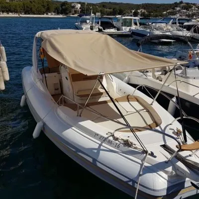 Trabajo de tapicería de Tapicería Delgado, Mahón (Menorca)